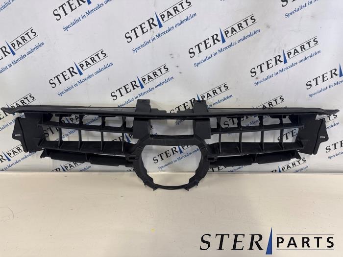 Begagnade Framdelsstöd Mercedes GLE (V167) 350 e 2.0 16V 4-Matic Pris € 44,95 Marginaltabell erbjuds av Sterparts Mercedes specialist
