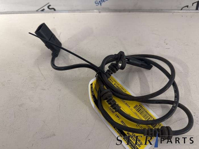 Begagnade ABS-sensor Mercedes C (W205) C-350 e 2.0 16V Pris € 19,50 Marginaltabell erbjuds av Sterparts Mercedes specialist