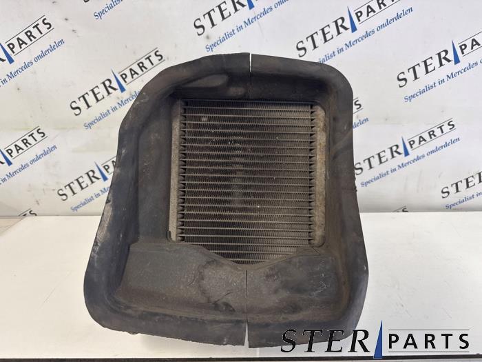 Gebrauchte Kühler Mercedes CLS (C218) 500 CGI 4.7 V8 32V Preis € 195,00 Margenregelung angeboten von Sterparts Mercedes specialist