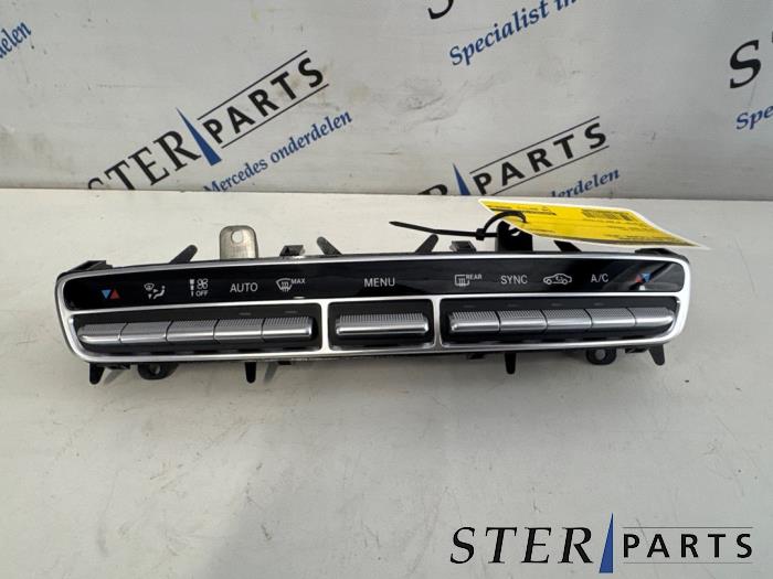 Gebrauchte Klimabedienteil Mercedes C (W205) C-180 1.6 16V Preis € 44,95 Margenregelung angeboten von Sterparts Mercedes specialist