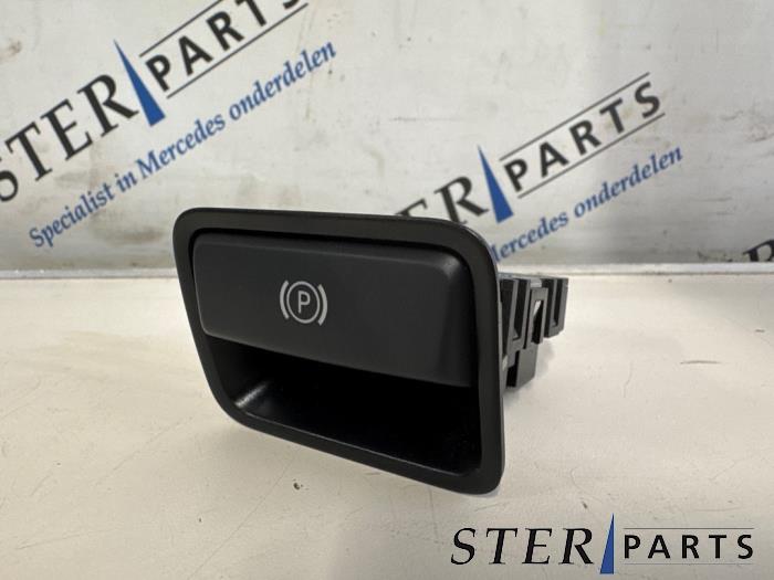 Gebrauchte Handbremse Schalter Mercedes B (W246/W242) B-250 e Preis € 14,95 Margenregelung angeboten von Sterparts Mercedes specialist