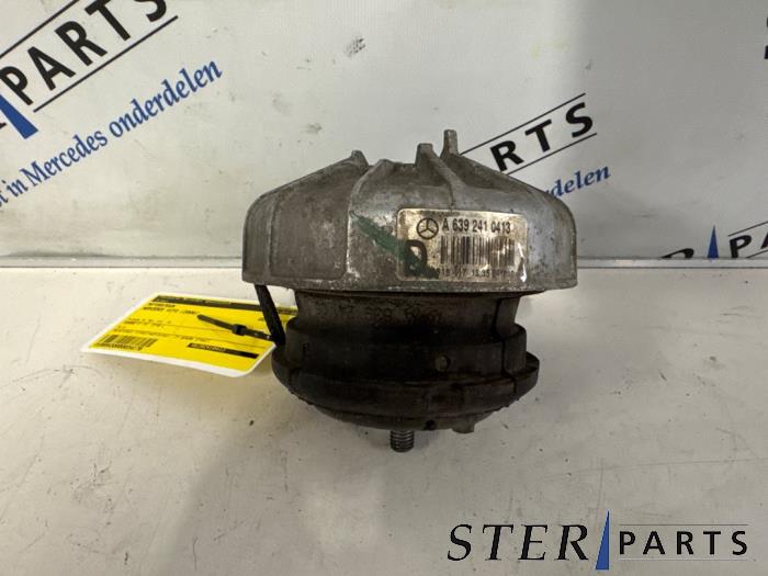 Used Engine mount Mercedes Vito (639.7) 2.2 111 CDI 16V Price € 24,14 Inclusive VAT offered by Sterparts Mercedes specialist