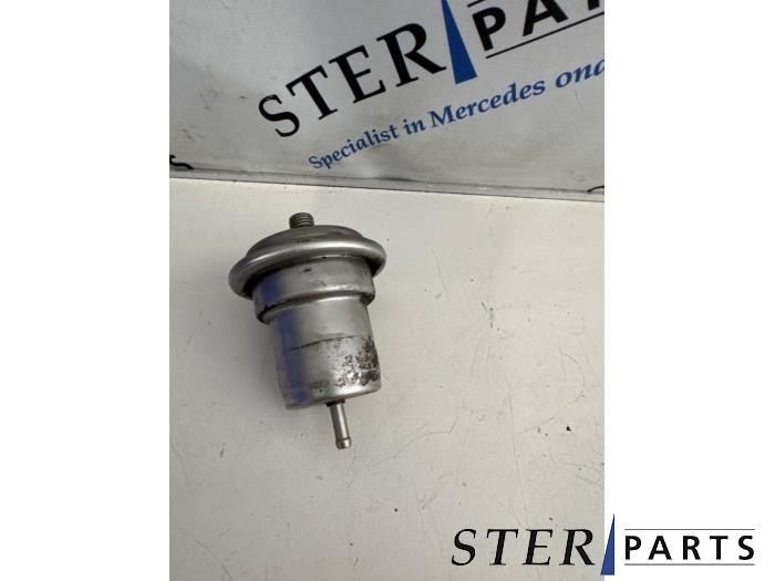 Begagnade Bränsletrycksregulator Mercedes E (W124) 3.0 300 E 24V Pris € 144,95 Marginaltabell erbjuds av Sterparts Mercedes specialist