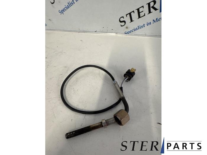 Auspuff Temperatursensor van een Mercedes-Benz Sprinter 3,5t (906.73) 311 CDI 16V 2008
