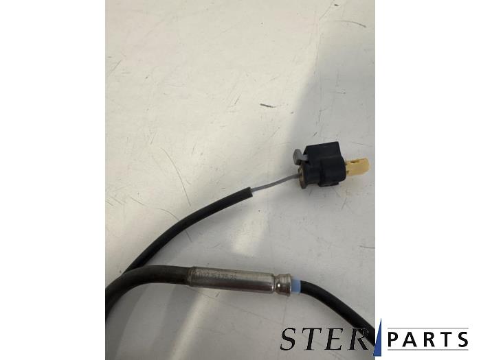 Auspuff Temperatursensor van een Mercedes-Benz Sprinter 3,5t (906.73) 311 CDI 16V 2008
