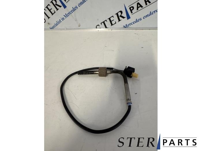 Auspuff Temperatursensor van een Mercedes-Benz Sprinter 3,5t (906.73) 311 CDI 16V 2008