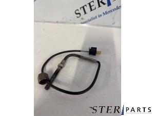 Auspuff Temperatursensor van een Mercedes-Benz Sprinter 3,5t (906.73) 311 CDI 16V 2008