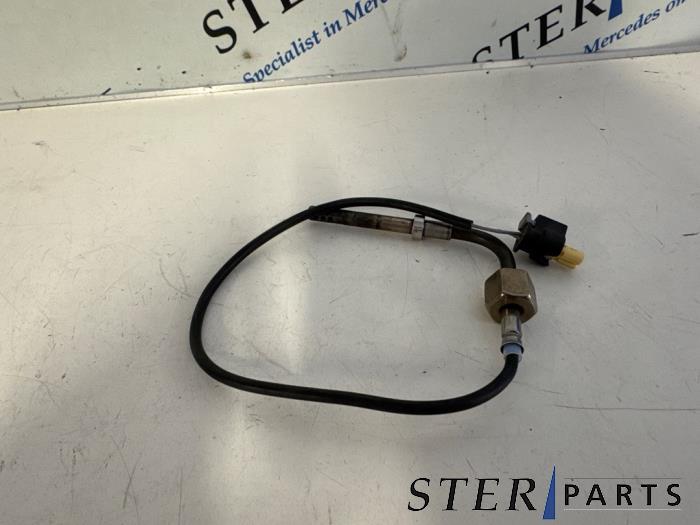 Auspuff Temperatursensor van een Mercedes-Benz Sprinter 3,5t (906.73) 311 CDI 16V 2008