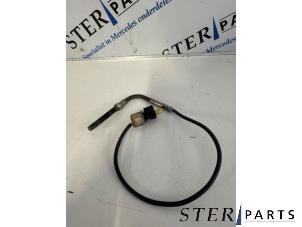 Auspuff Temperatursensor van een Mercedes-Benz Sprinter 3,5t (906.73) 311 CDI 16V 2008
