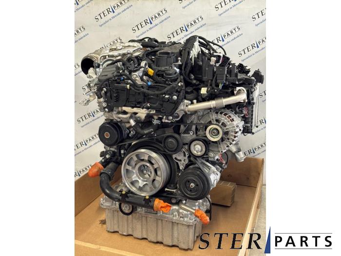 Używane Silnik Mercedes Sprinter 3,5t (907.6/910.6) 311 CDI 2.0 D RWD Cena € 9.673,95 Z VAT oferowane przez Sterparts Mercedes specialist