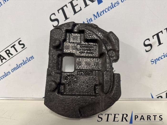 Used Miscellaneous Mercedes B (W246/W242) 1.6 B-180 BlueEFFICIENCY Turbo 16V Price € 4,95 Margin scheme offered by Sterparts Mercedes specialist