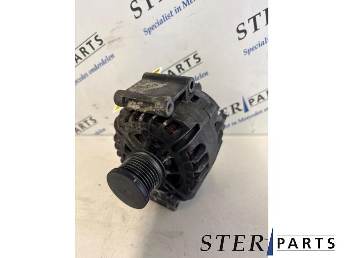 Usagé Dynamo Mercedes C Estate (S204) 1.8 C-200 CGI 16V Prix € 108,30 Prix TTC proposé par Sterparts Mercedes specialist