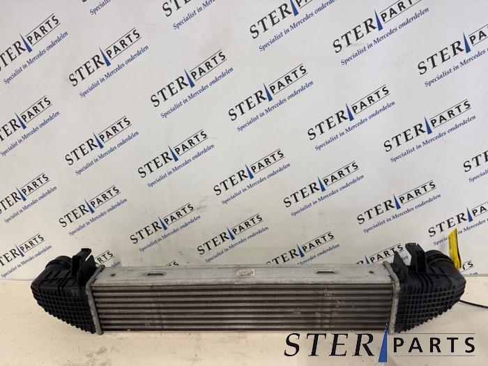 Usagé Intercooler Mercedes C Estate (S204) 1.8 C-200 CGI 16V Prix € 49,50 Règlement à la marge proposé par Sterparts Mercedes specialist