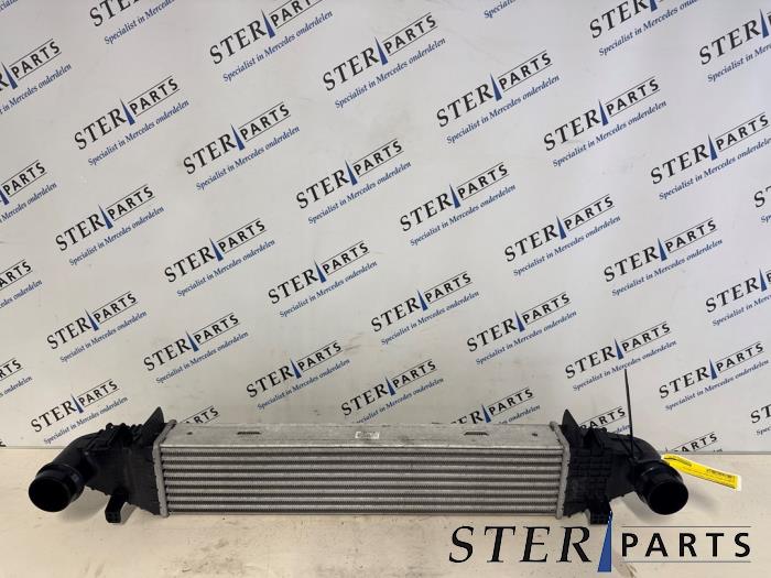 Usados Intercooler Mercedes C Estate (S204) 1.8 C-180 CGI 16V Precio € 49,50 Norma de margen ofrecido por Sterparts Mercedes specialist