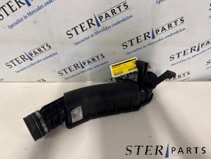 Intercooler Rohr van een Mercedes-Benz E Combi (S211) 1.8 E-200 K 16V 2006