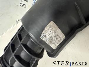 Intercooler Rohr van een Mercedes-Benz E Combi (S211) 1.8 E-200 K 16V 2006