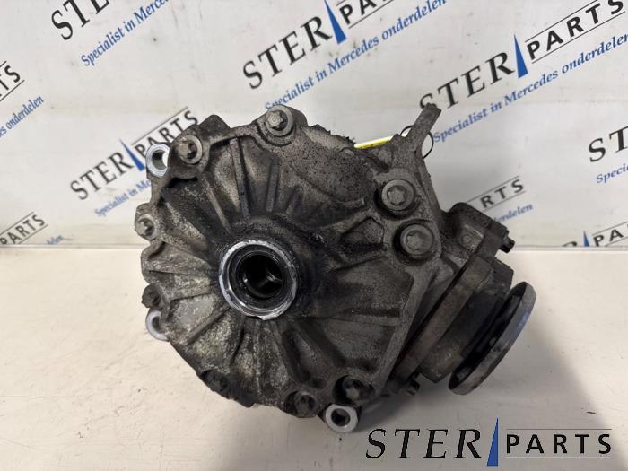 Gebrauchte Differential vorne Mercedes C Estate (S204) 3.0 C-320 CDI V6 24V 4-Matic Preis € 495,00 Margenregelung angeboten von Sterparts Mercedes specialist