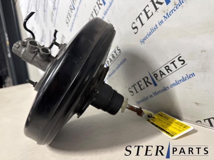 Bromsservo från en Mercedes-Benz Citan (415.6) 1.5 108 CDI 2016