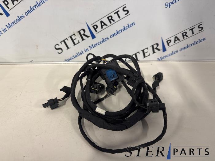 Begagnade PDC-kablage Mercedes E Estate (S213) E-200d 2.0 Turbo 16V Pris € 74,50 Marginaltabell erbjuds av Sterparts Mercedes specialist
