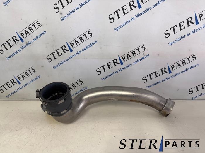 Gebrauchte Intercooler Rohr Mercedes A (177.0) 2.0 A-35 AMG Turbo 16V 4Matic Preis € 24,95 Margenregelung angeboten von Sterparts Mercedes specialist