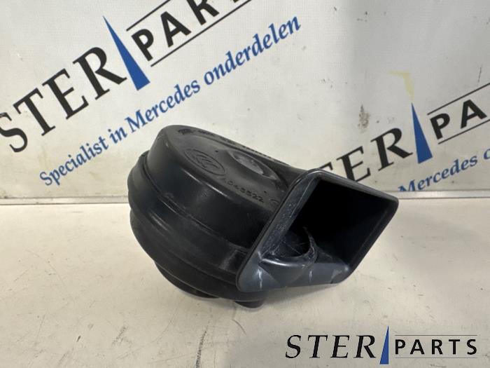 Używane Klakson Mercedes SLK (R172) 2.1 250 CDI, 250d 16V Cena € 19,95 Procedura marży oferowane przez Sterparts Mercedes specialist