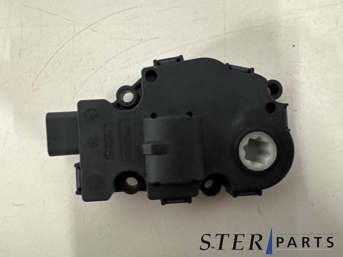 Gebrauchte Schrittmotor Mercedes E Estate (S213) E-200d 2.0 Turbo 16V Preis € 24,95 Margenregelung angeboten von Sterparts Mercedes specialist