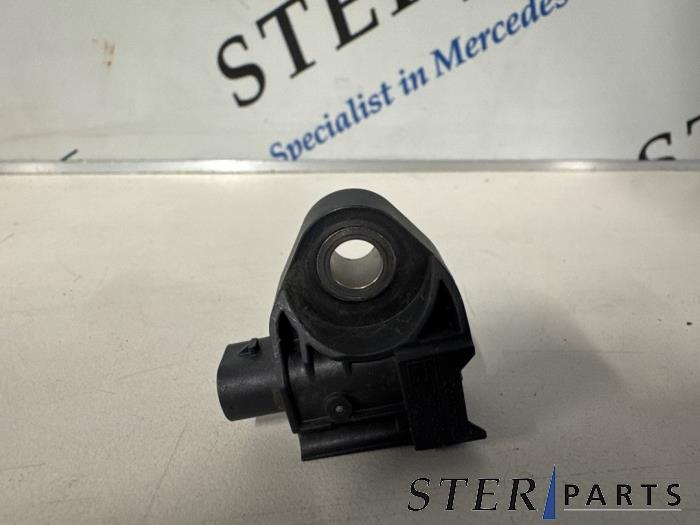 Begagnade Airbagsensor Mercedes E Estate (S213) E-200d 2.0 Turbo 16V Pris € 15,00 Marginaltabell erbjuds av Sterparts Mercedes specialist