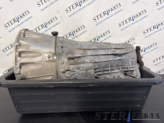 Gearbox valve body