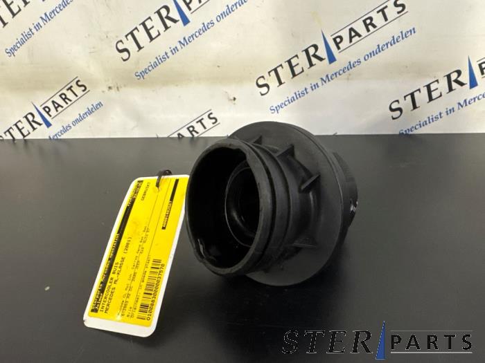 Gebrauchte Intercooler Rohr Mercedes ML I (163) 2.7 270 CDI 20V Preis € 24,95 Margenregelung angeboten von Sterparts Mercedes specialist