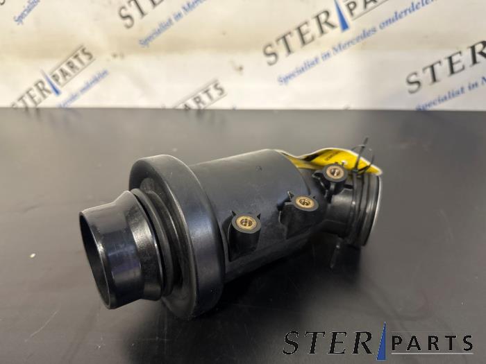 Gebrauchte Intercooler Rohr Mercedes E (W212) E-200 CDI 16V BlueEfficiency,BlueTEC Preis € 24,95 Margenregelung angeboten von Sterparts Mercedes specialist