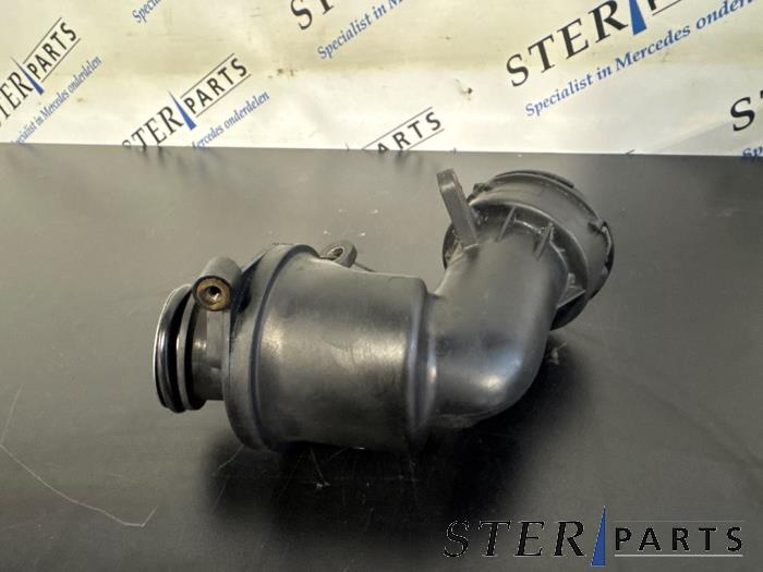 Gebrauchte Turbo Rohr Mercedes S (W220) 3.2 S-320 CDI 24V Preis € 24,95 Margenregelung angeboten von Sterparts Mercedes specialist