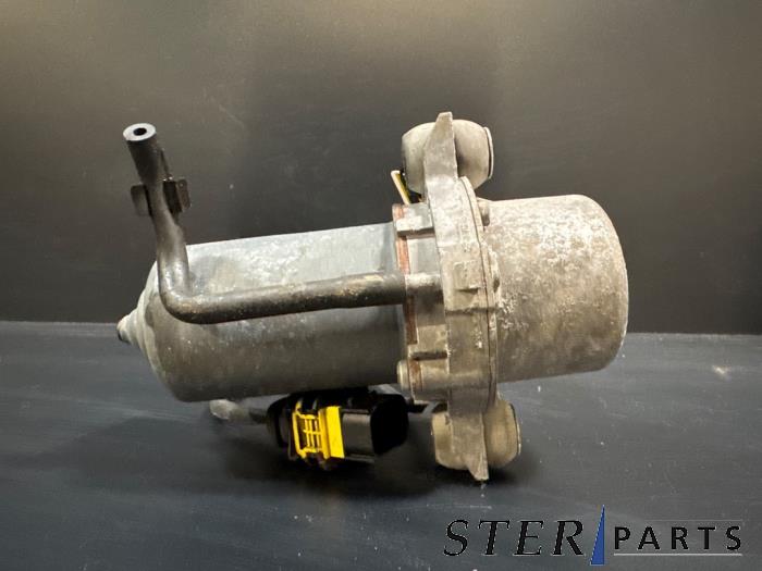 Gebrauchte Lenkkraftverstärker Pumpe Mercedes C Estate (S205) C-350 e 2.0 16V Preis € 89,50 Margenregelung angeboten von Sterparts Mercedes specialist