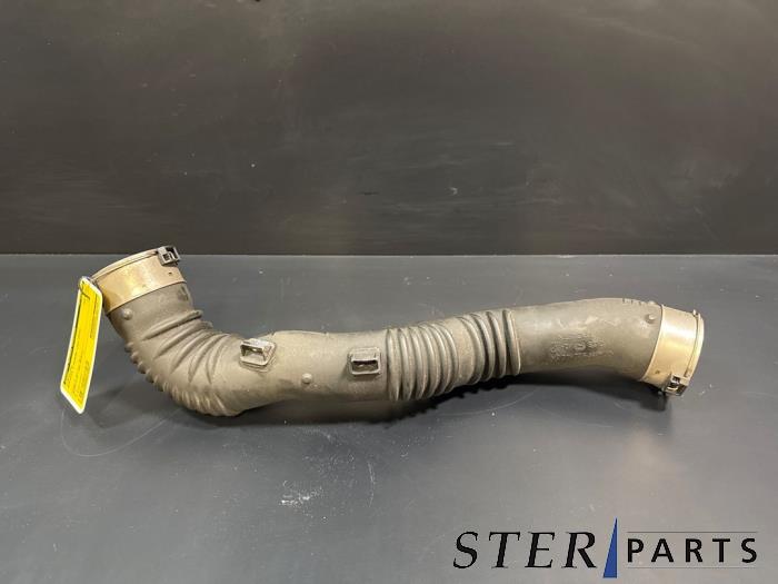 Gebrauchte Turboschlauch Mercedes B (W247) 2.0 B-200d Preis € 49,50 Margenregelung angeboten von Sterparts Mercedes specialist