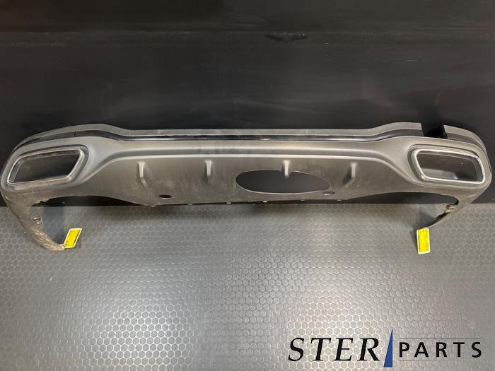 Begagnade Diffuser, bakre stötfångare Mercedes C (W206) C-200 2.0 EQ Boost Pris € 99,95 Marginaltabell erbjuds av Sterparts Mercedes specialist