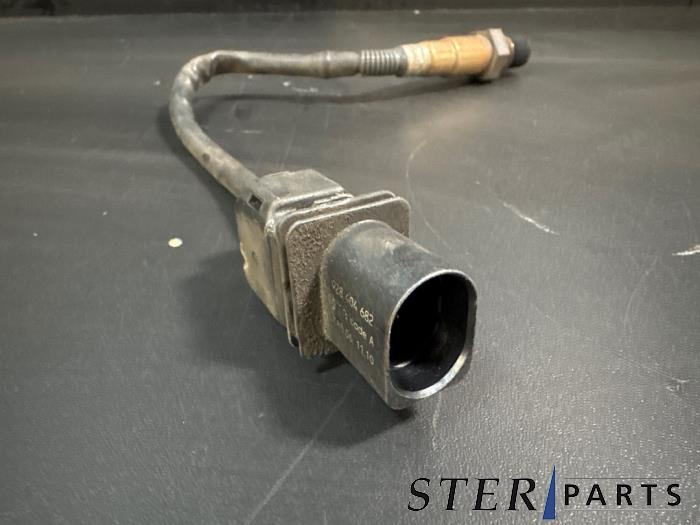 Lambda probe from a Mercedes-Benz Vito (639.6) 2.2 109 CDI 16V 2008