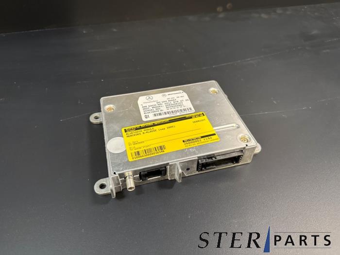 Begagnade Bluetooth-modul Mercedes B (W245) 2.0 B-200 16V Turbo Pris € 49,50 Marginaltabell erbjuds av Sterparts Mercedes specialist