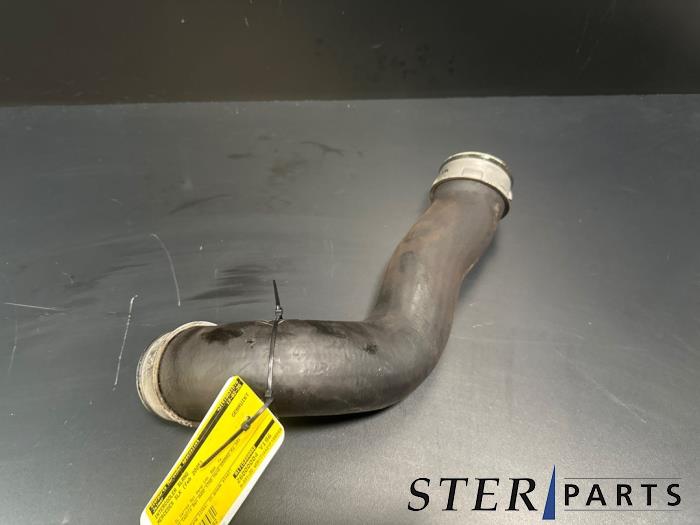 Gebrauchte Intercooler Schlauch Mercedes SLK (R171) 1.8 200 K 16V Preis € 24,95 Margenregelung angeboten von Sterparts Mercedes specialist