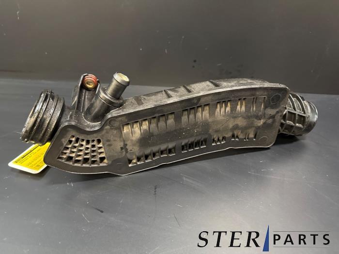 Gebrauchte Intercooler Rohr Mercedes SLK (R171) 1.8 200 K 16V Preis € 29,50 Margenregelung angeboten von Sterparts Mercedes specialist