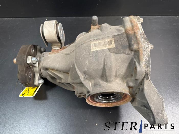 Begagnade Bakre differential Mercedes C Estate (S205) C-350 e 2.0 16V Pris € 169,95 Marginaltabell erbjuds av Sterparts Mercedes specialist