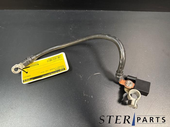 Begagnade Batterisensor Mercedes C Estate (S205) C-350 e 2.0 16V Pris € 24,95 Marginaltabell erbjuds av Sterparts Mercedes specialist