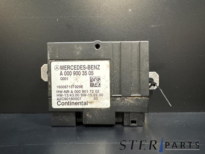Usagé Module pompe carburant Mercedes C Estate (S205) C-350 e 2.0 16V Prix € 19,50 Règlement à la marge proposé par Sterparts Mercedes specialist