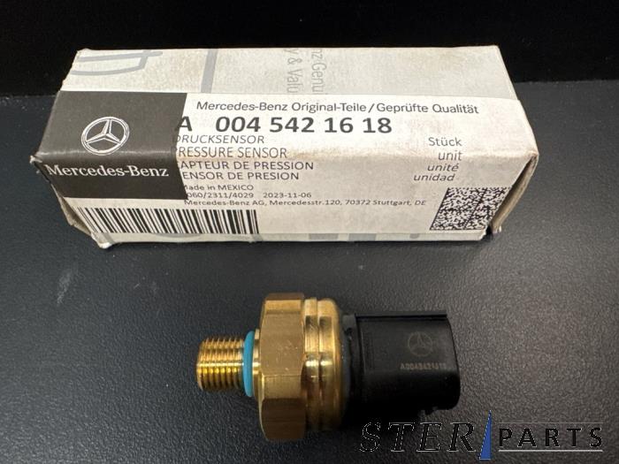 Nya Bränsletryckssensor Mercedes E (W212) E-220 CDI 16V BlueEfficiency Pris € 42,29 Inklusive moms erbjuds av Sterparts Mercedes specialist