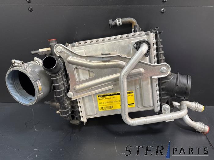 Usagé Intercooler Mercedes A (177.0) 2.0 A-35 AMG Turbo 16V 4Matic Prix € 144,95 Règlement à la marge proposé par Sterparts Mercedes specialist