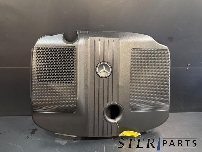 Used Engine cover Mercedes C Estate (S204) 2.2 C-220 CDI 16V BlueEfficiency Price € 29,50 Margin scheme offered by Sterparts Mercedes specialist