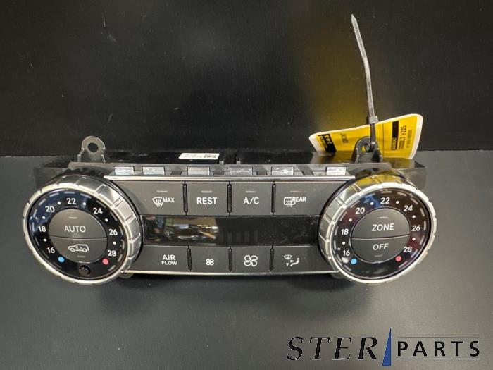 Begagnade Klimatpanel Mercedes GLE (W166) 250d 2.0 Pris € 241,40 Inklusive moms erbjuds av Sterparts Mercedes specialist