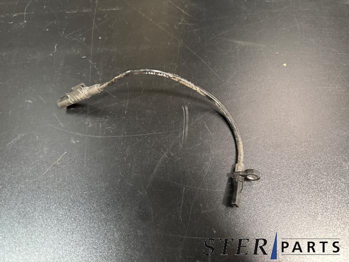 Begagnade ABS-sensor Mercedes GLE (W166) 250d 2.0 Pris € 59,90 Inklusive moms erbjuds av Sterparts Mercedes specialist