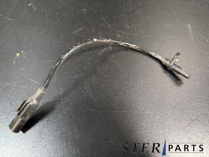 Begagnade ABS-sensor Mercedes GLE (W166) 250d 2.0 Pris € 59,90 Inklusive moms erbjuds av Sterparts Mercedes specialist