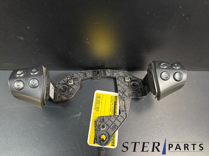 Begagnade Rattspak Mercedes A (W169) 1.5 A-150 3-Drs. Pris € 34,95 Marginaltabell erbjuds av Sterparts Mercedes specialist