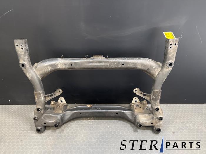 Usagé Faux châssis Mercedes C Estate (S205) C-350 e 2.0 16V Prix € 194,50 Règlement à la marge proposé par Sterparts Mercedes specialist