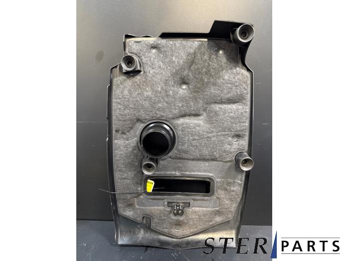 Abdeckblech Motor van een Mercedes-Benz C Estate (S205) C-350 e 2.0 16V 2016